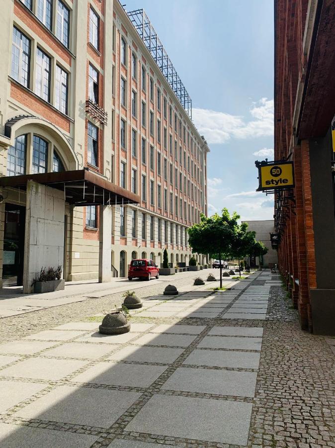 Appartamento Loft De Girarda Zyrardow Esterno foto